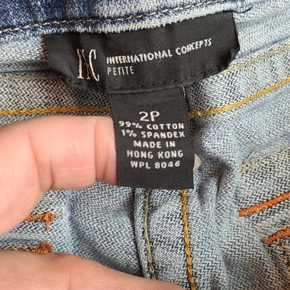 INC PETITE BOOTLEG STRETCH JEANS - Picture 10 of 11